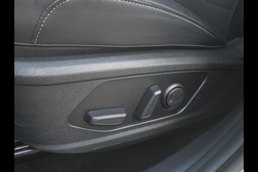 Kia Sportage 1.6 T-GDi Hybrid DynamicPlusLine Automaat | Pano | Stoelverwarming voor/achter | Camera | Dodehoekherkenning | Elektrische Stoelen | Cruise | Apple Carplay & Android Auto |