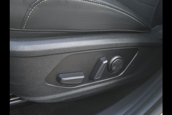 Kia Sportage 1.6 T-GDi Hybrid DynamicPlusLine Automaat | Pano | Stoelverwarming voor/achter | Camera | Dodehoekherkenning | Elektrische Stoelen | Cruise | Apple Carplay & Android Auto |