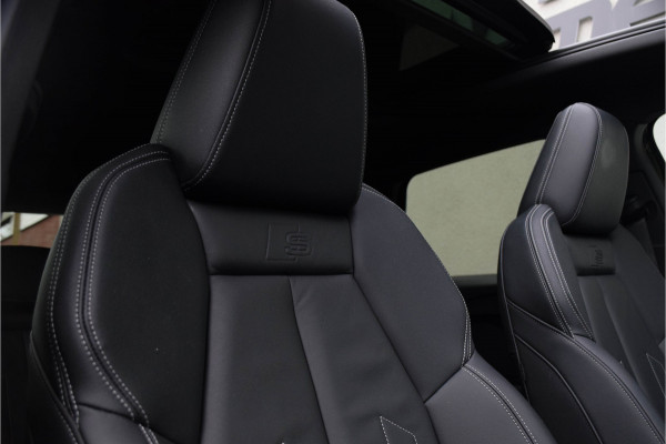 Audi Q4 e-tron 40 / 2x S-line/ Adaptive Cruise Control/ Virtual Cockpit/ Panoramadak/ 150kW (204PK) Audi Q4 e-tron 40 / 2x S-line/ Adaptive Cruise Control/ Virtual Cockpit/ Panoramadak/ 150kW (204PK)
