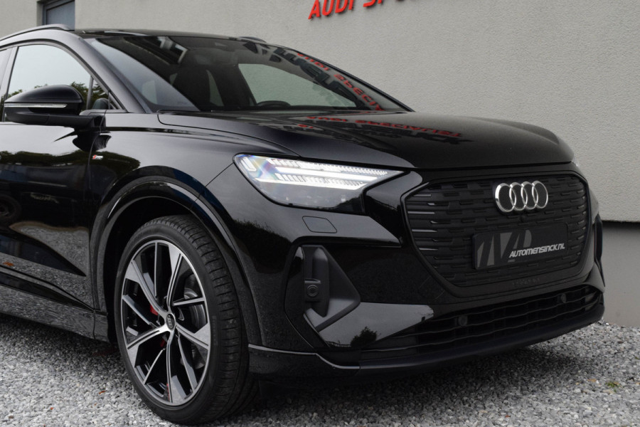 Audi Q4 e-tron 40 / 2x S-line/ Adaptive Cruise Control/ Virtual Cockpit/ Panoramadak/ 150kW (204PK) Audi Q4 e-tron 40 / 2x S-line/ Adaptive Cruise Control/ Virtual Cockpit/ Panoramadak/ 150kW (204PK)