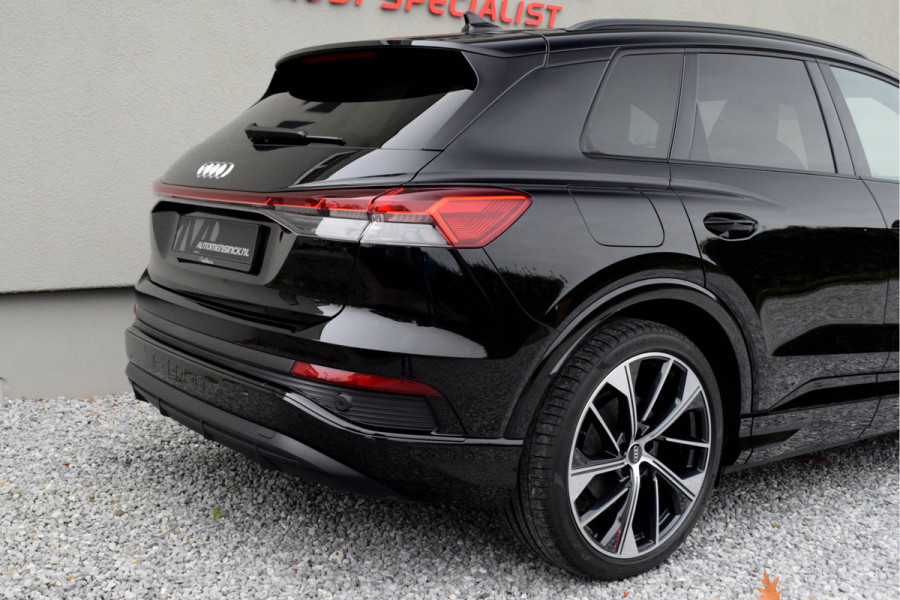 Audi Q4 e-tron 40 / 2x S-line/ Adaptive Cruise Control/ Virtual Cockpit/ Panoramadak/ 150kW (204PK) Audi Q4 e-tron 40 / 2x S-line/ Adaptive Cruise Control/ Virtual Cockpit/ Panoramadak/ 150kW (204PK)