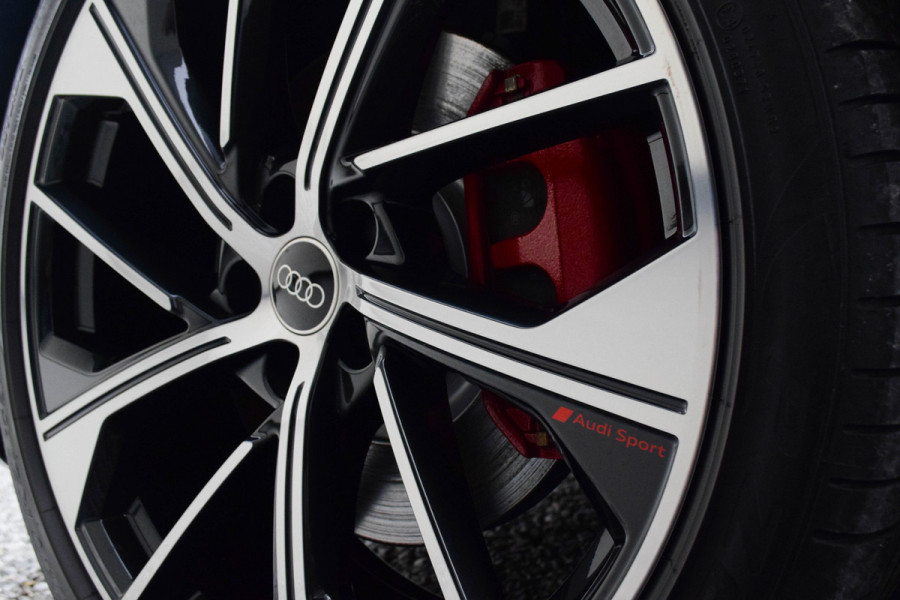 Audi Q4 e-tron 40 / 2x S-line/ Adaptive Cruise Control/ Virtual Cockpit/ Panoramadak/ 150kW (204PK) Audi Q4 e-tron 40 / 2x S-line/ Adaptive Cruise Control/ Virtual Cockpit/ Panoramadak/ 150kW (204PK)