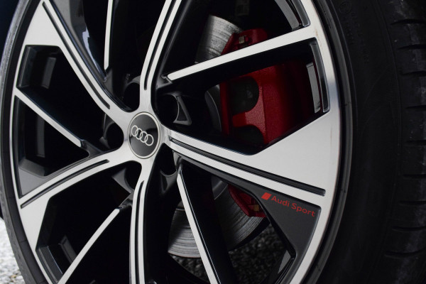 Audi Q4 e-tron 40 / 2x S-line/ Adaptive Cruise Control/ Virtual Cockpit/ Panoramadak/ 150kW (204PK) Audi Q4 e-tron 40 / 2x S-line/ Adaptive Cruise Control/ Virtual Cockpit/ Panoramadak/ 150kW (204PK)