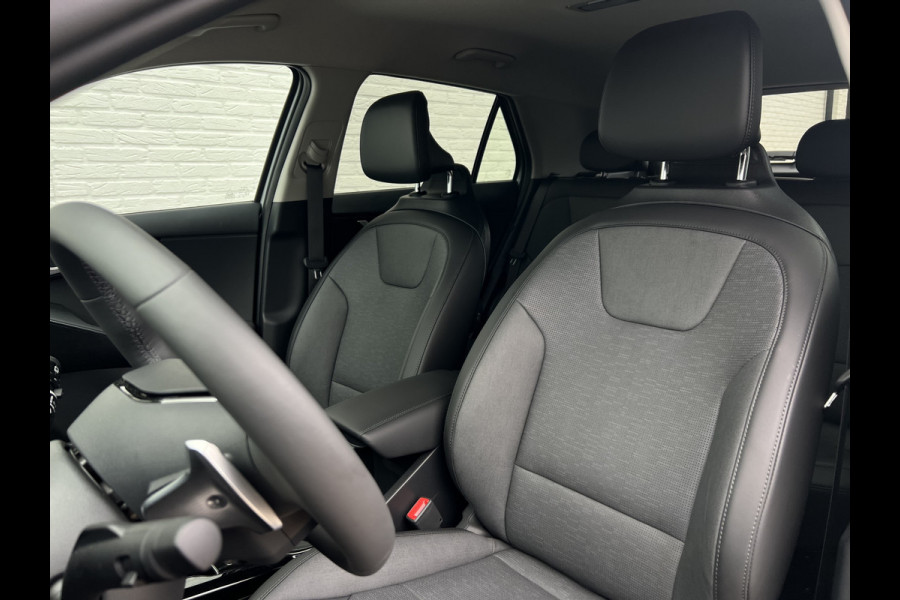 Kia Niro 1.6 GDi Hybrid ExecutiveLine | Leder | ACC | Camera | LED | Keyless | 18 inch