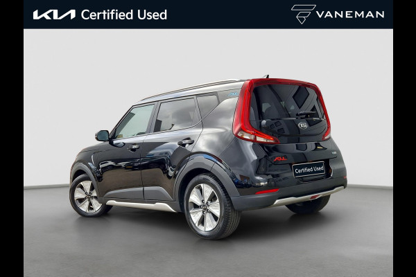 Kia e-Soul ExecutiveLine 64 kWh | Stoelventilatie | Climate | Camera | PDC | Dodehoek | HUD | 3 Fase Kia e-Soul ExecutiveLine 64 kWh | Stoelventilatie | Climate | Camera | PDC | Dodehoek | HUD | 3 Fase