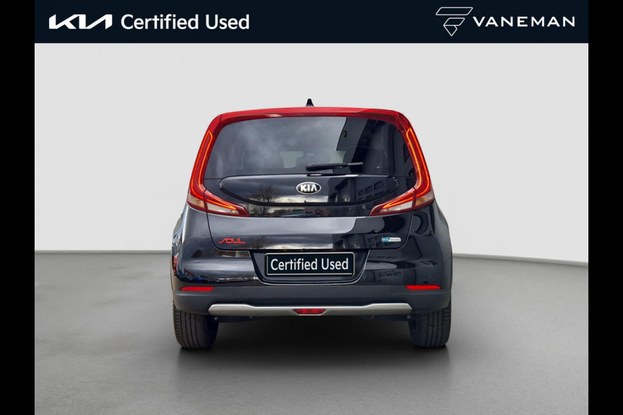 Kia e-Soul ExecutiveLine 64 kWh | Stoelventilatie | Climate | Camera | PDC | Dodehoek | HUD | 3 Fase Kia e-Soul ExecutiveLine 64 kWh | Stoelventilatie | Climate | Camera | PDC | Dodehoek | HUD | 3 Fase