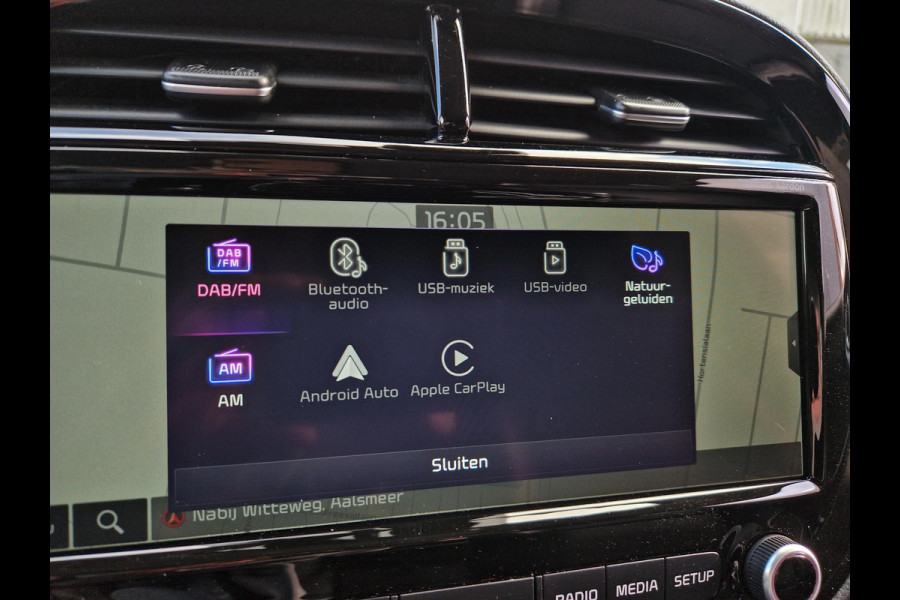 Kia e-Soul ExecutiveLine 64 kWh | Stoelventilatie | Climate | Camera | PDC | Dodehoek | HUD | 3 Fase Kia e-Soul ExecutiveLine 64 kWh | Stoelventilatie | Climate | Camera | PDC | Dodehoek | HUD | 3 Fase