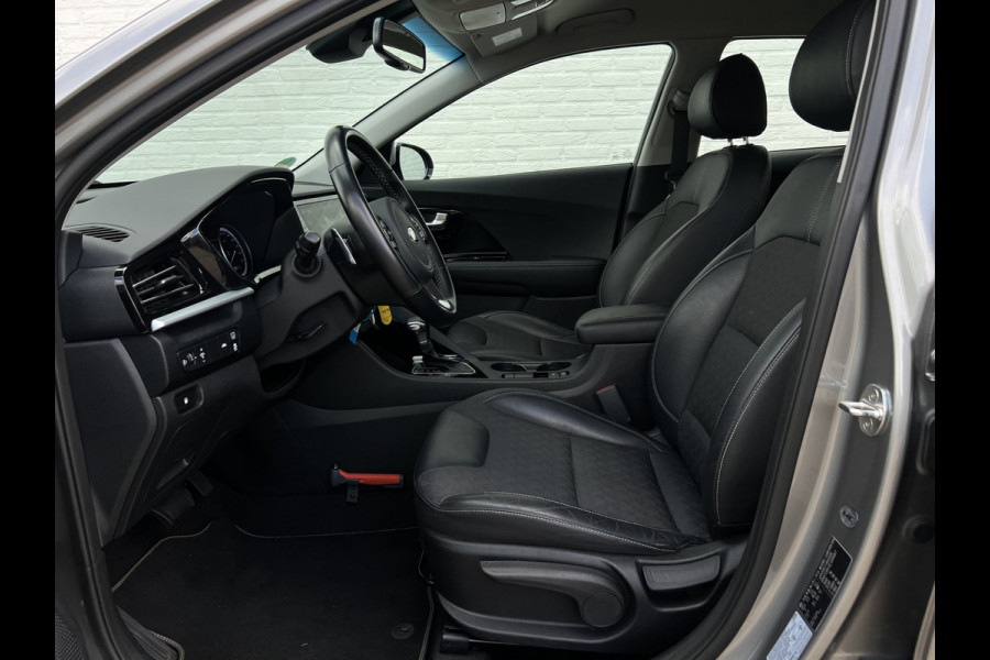 Kia Niro 1.6 GDi Hybrid DynamicLine | Navi | Camera | DAB | Carplay Kia Niro 1.6 GDi Hybrid DynamicLine | Navi | Camera | DAB | Carplay