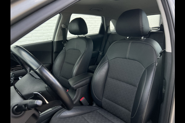 Kia Niro 1.6 GDi Hybrid DynamicLine | Navi | Camera | DAB | Carplay Kia Niro 1.6 GDi Hybrid DynamicLine | Navi | Camera | DAB | Carplay