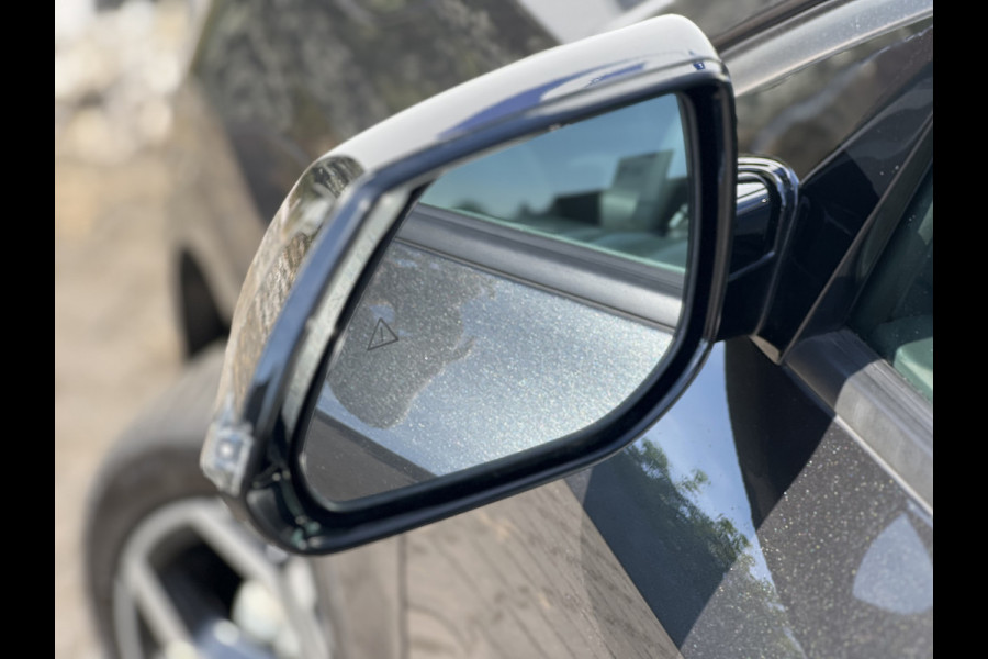 Kia Niro 1.6 GDi PHEV ExecutiveLine | Trekhaak | Leder | Memory | LED | ACC | HUD | Camera | 18 inch Kia Niro 1.6 GDi PHEV ExecutiveLine | Trekhaak | Leder | Memory | LED | ACC | HUD | Camera | 18 inch