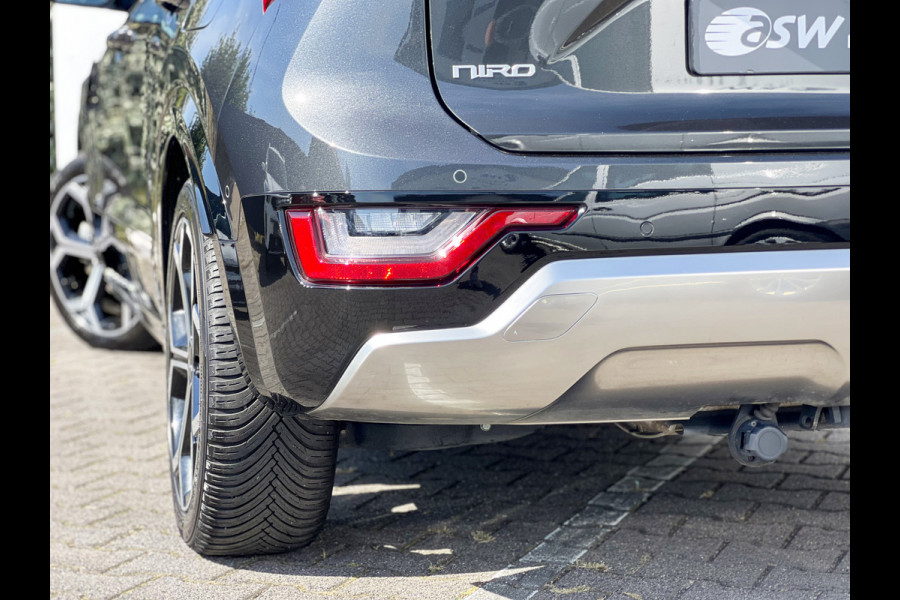 Kia Niro 1.6 GDi PHEV ExecutiveLine | Trekhaak | Leder | Memory | LED | ACC | HUD | Camera | 18 inch Kia Niro 1.6 GDi PHEV ExecutiveLine | Trekhaak | Leder | Memory | LED | ACC | HUD | Camera | 18 inch