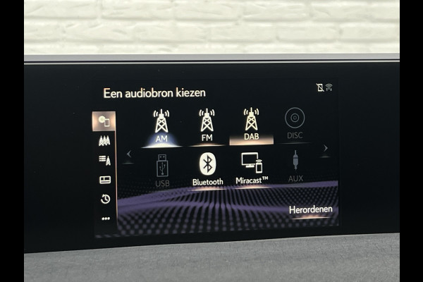 Lexus UX 250h Style+ Edition | Leder | Camera | Carplay | 18 inch | Dodehoek