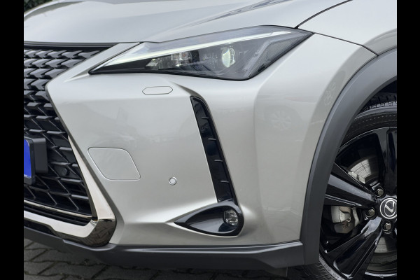 Lexus UX 250h Style+ Edition | Leder | Camera | Carplay | 18 inch | Dodehoek