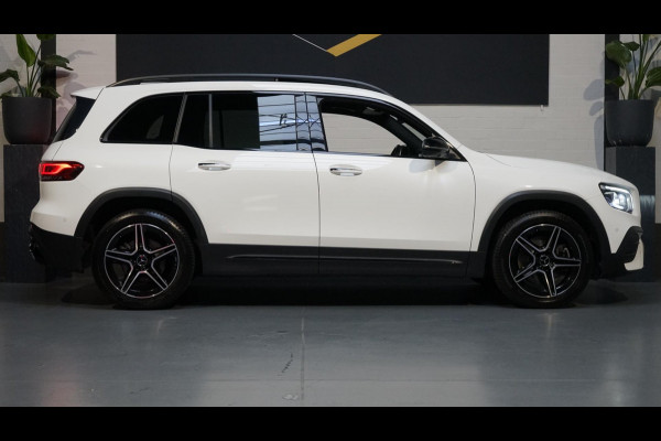 Mercedes-Benz Glb 250 4MATIC AMG NIGHT AUTOMAAT-360 CAMERA-ACC-AMBIANCE-BURMESTER-CARBON-KEYLESS-MEMORY-PANORAMA Mercedes-Benz Glb 250 4MATIC AMG NIGHT AUTOMAAT-360 CAMERA-ACC-AMBIANCE-BURMESTER-CARBON-KEYLESS-MEMORY-PANORAMA