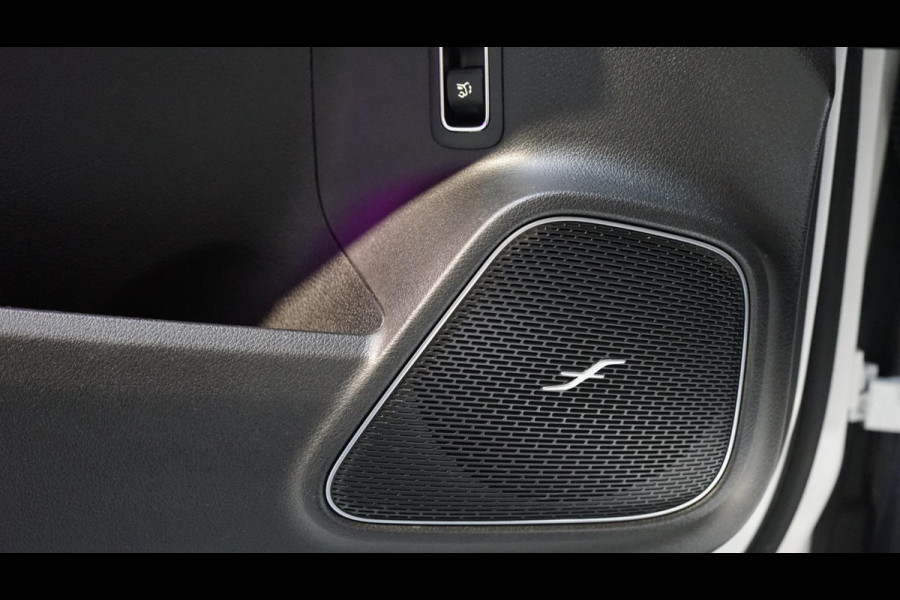 Mercedes-Benz Glb 250 4MATIC AMG NIGHT AUTOMAAT-360 CAMERA-ACC-AMBIANCE-BURMESTER-CARBON-KEYLESS-MEMORY-PANORAMA Mercedes-Benz Glb 250 4MATIC AMG NIGHT AUTOMAAT-360 CAMERA-ACC-AMBIANCE-BURMESTER-CARBON-KEYLESS-MEMORY-PANORAMA