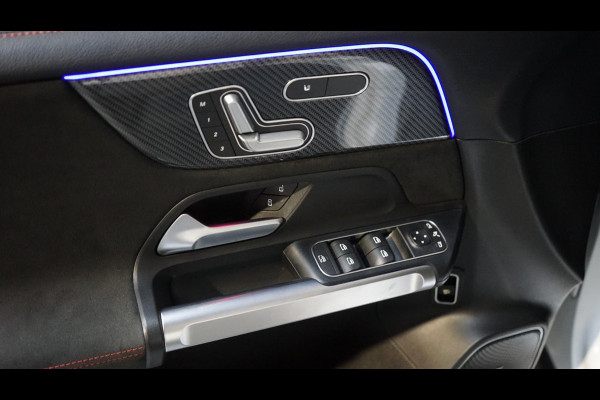Mercedes-Benz Glb 250 4MATIC AMG NIGHT AUTOMAAT-360 CAMERA-ACC-AMBIANCE-BURMESTER-CARBON-KEYLESS-MEMORY-PANORAMA Mercedes-Benz Glb 250 4MATIC AMG NIGHT AUTOMAAT-360 CAMERA-ACC-AMBIANCE-BURMESTER-CARBON-KEYLESS-MEMORY-PANORAMA