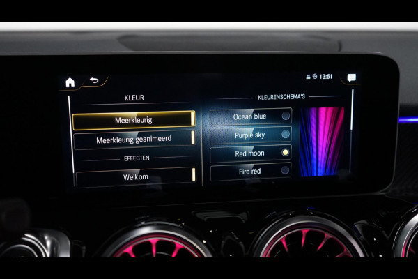 Mercedes-Benz Glb 250 4MATIC AMG NIGHT AUTOMAAT-360 CAMERA-ACC-AMBIANCE-BURMESTER-CARBON-KEYLESS-MEMORY-PANORAMA Mercedes-Benz Glb 250 4MATIC AMG NIGHT AUTOMAAT-360 CAMERA-ACC-AMBIANCE-BURMESTER-CARBON-KEYLESS-MEMORY-PANORAMA