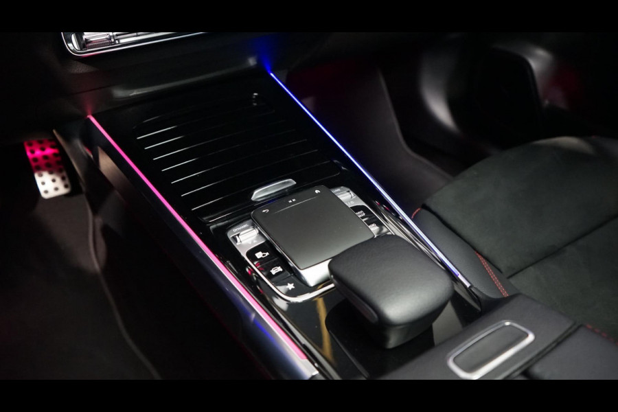 Mercedes-Benz Glb 250 4MATIC AMG NIGHT AUTOMAAT-360 CAMERA-ACC-AMBIANCE-BURMESTER-CARBON-KEYLESS-MEMORY-PANORAMA Mercedes-Benz Glb 250 4MATIC AMG NIGHT AUTOMAAT-360 CAMERA-ACC-AMBIANCE-BURMESTER-CARBON-KEYLESS-MEMORY-PANORAMA