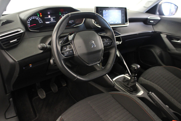 Peugeot 2008 1.2 PureTech 100 Active Peugeot 2008 1.2 PureTech 100 Active