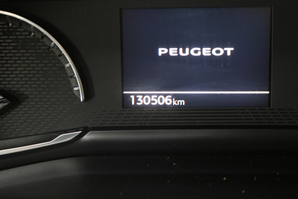 Peugeot 2008 1.2 PureTech 100 Active Peugeot 2008 1.2 PureTech 100 Active