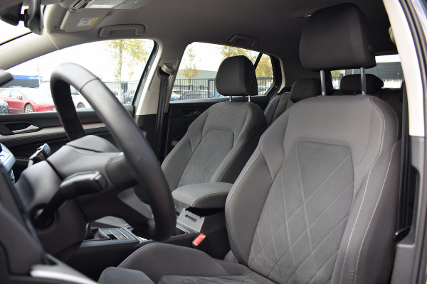 Volkswagen Golf 1.0 TSI Life Business | Apple CarPlay | Sportstoelen | Memory | Virtual Volkswagen Golf 1.0 TSI Life Business | Apple CarPlay | Sportstoelen | Memory | Virtual