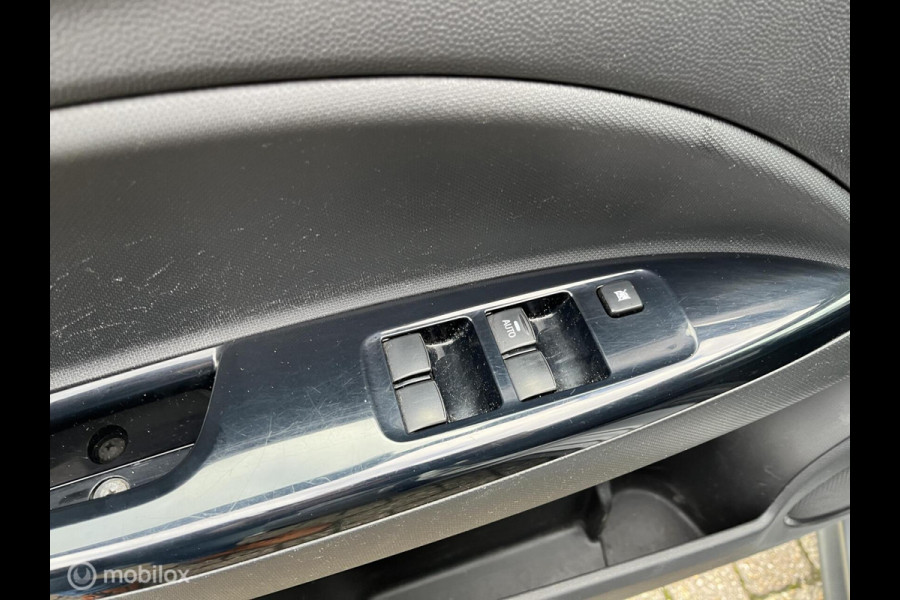 Mitsubishi Space Star 1.2 Connect Pro Cruise control trekhaak Mitsubishi Space Star 1.2 Connect Pro Cruise control trekhaak