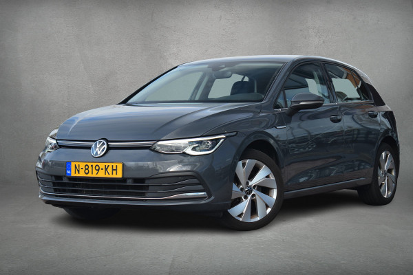 Volkswagen Golf 1.5 TSI Highline Style | Apple CarPlay | Sportstoelen | Stoelverw. | ACC