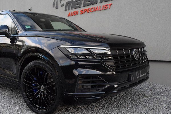 Volkswagen Touareg 3.0 TSI eHybrid 4MOTION / R-Line/ Head-Up Display/ Standkachel/ Luchtvering/ Panoramadak/ Trekhaak/ 250kW (381PK) Volkswagen Touareg 3.0 TSI eHybrid 4MOTION / R-Line/ Head-Up Display/ Standkachel/ Luchtvering/ Panoramadak/ Trekhaak/ 250kW (381PK)