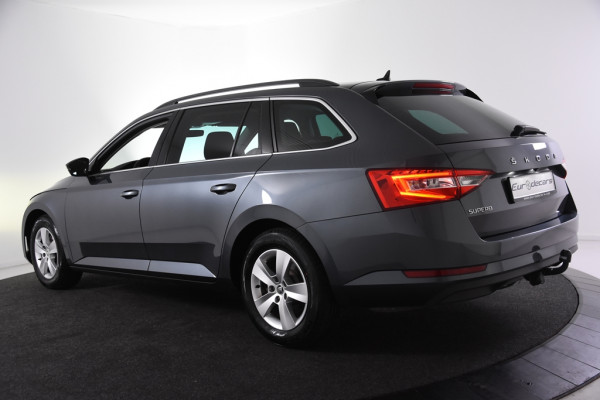 Škoda Superb Combi 1.5 TSI Combi DSG *Navigatie*Trekhaak*Stoelverwarming*