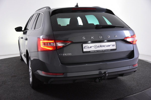 Škoda Superb Combi 1.5 TSI Combi DSG *Navigatie*Trekhaak*Stoelverwarming*