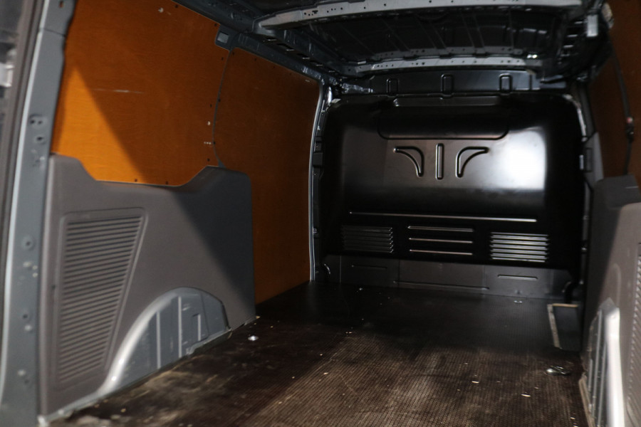 Ford Transit Connect 1.5 EcoBlue L2 Limited Automaat Airco Navigatie