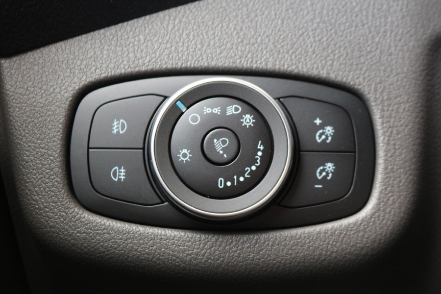 Ford Transit Connect 1.5 EcoBlue L2 Limited Automaat Airco Navigatie