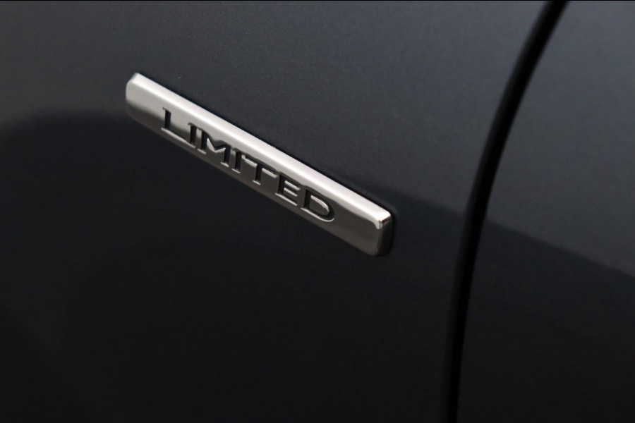 Renault Clio Estate 0.9 TCe Limited Trekhaak Navigatie Origineel NL Renault Clio Estate 0.9 TCe Limited Trekhaak Navigatie Origineel NL