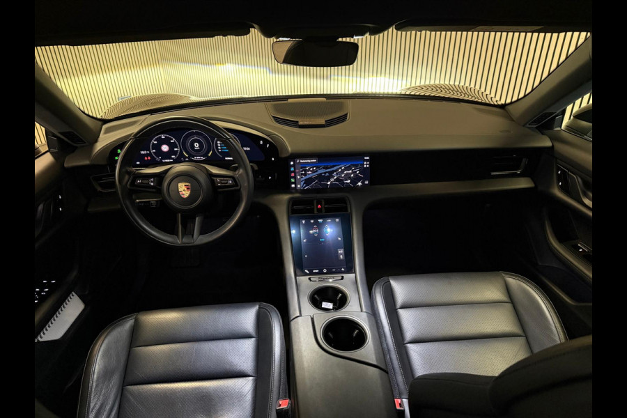 Porsche Taycan Performance 84 kWh 381 PK-WARMTEPOMP-ADAPTIEVE CRUISE-PASM-STOELVERWARMING Porsche Taycan Performance 84 kWh 381 PK-WARMTEPOMP-ADAPTIEVE CRUISE-PASM-STOELVERWARMING