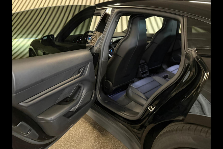 Porsche Taycan Performance 84 kWh 381 PK-WARMTEPOMP-ADAPTIEVE CRUISE-PASM-STOELVERWARMING Porsche Taycan Performance 84 kWh 381 PK-WARMTEPOMP-ADAPTIEVE CRUISE-PASM-STOELVERWARMING