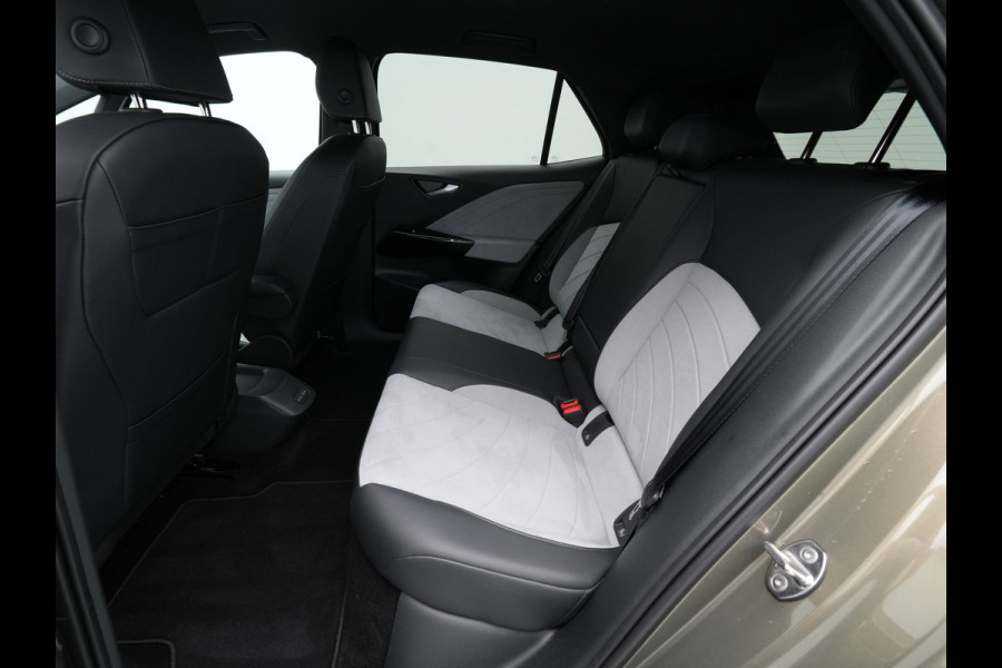 Volkswagen ID.3 Pro Business 59 kWh Navigatie Camera Stoelverwarming Acc 129 Volkswagen ID.3 Pro Business 59 kWh Navigatie Camera Stoelverwarming Acc 129