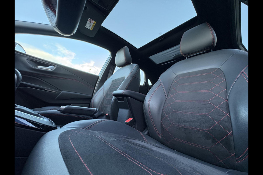 Ford Puma 1.0 EcoBoost Hybrid ST-Line X 125pk | NIEUWE MODEL! | Zuid | Driver Assistance Pack | Winterpack | Panorama Dak | Reservewiel | 19 inch Licht metalen Velgen