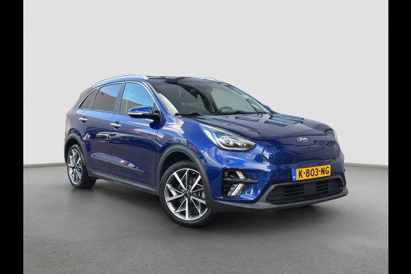 Kia e-Niro ExecutiveLine 64 kWh Kia e-Niro ExecutiveLine 64kWh | Leder | Navigatie | Apple Carplay & Android Auto | Schuif-/kanteldak | Kia e-Niro ExecutiveLine 64 kWh Kia e-Niro ExecutiveLine 64kWh | Leder | Navigatie | Apple Carplay & Android Auto | Schuif-/kanteldak |