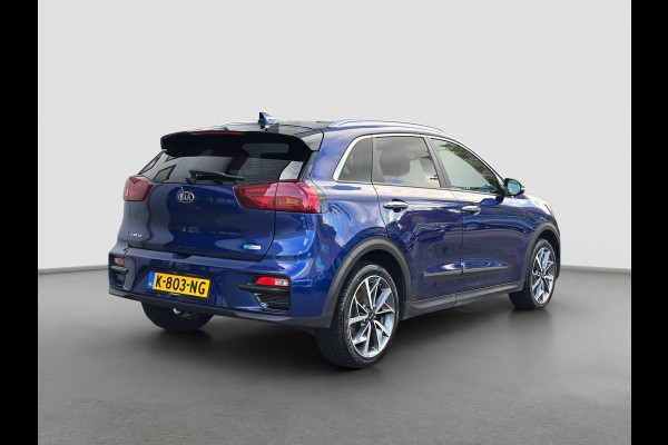 Kia e-Niro ExecutiveLine 64 kWh Kia e-Niro ExecutiveLine 64kWh | Leder | Navigatie | Apple Carplay & Android Auto | Schuif-/kanteldak | Kia e-Niro ExecutiveLine 64 kWh Kia e-Niro ExecutiveLine 64kWh | Leder | Navigatie | Apple Carplay & Android Auto | Schuif-/kanteldak |