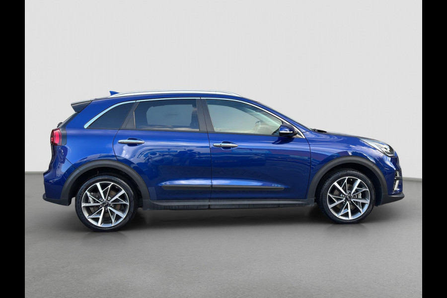 Kia e-Niro ExecutiveLine 64 kWh Kia e-Niro ExecutiveLine 64kWh | Leder | Navigatie | Apple Carplay & Android Auto | Schuif-/kanteldak | Kia e-Niro ExecutiveLine 64 kWh Kia e-Niro ExecutiveLine 64kWh | Leder | Navigatie | Apple Carplay & Android Auto | Schuif-/kanteldak |
