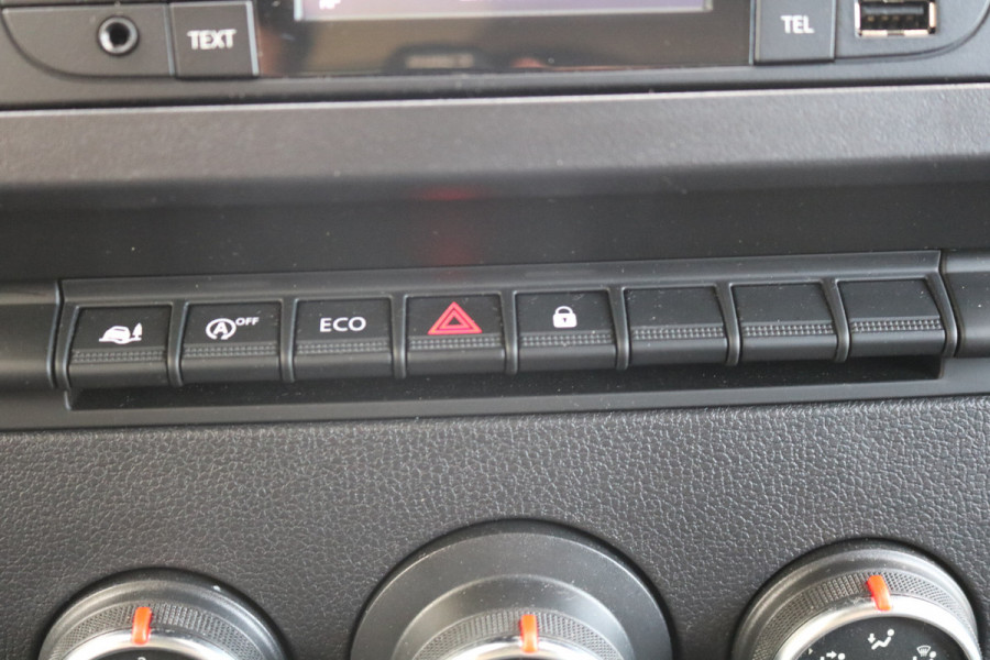 Renault Master 2.3 dCi 165pk Bakwagen met Laadklep