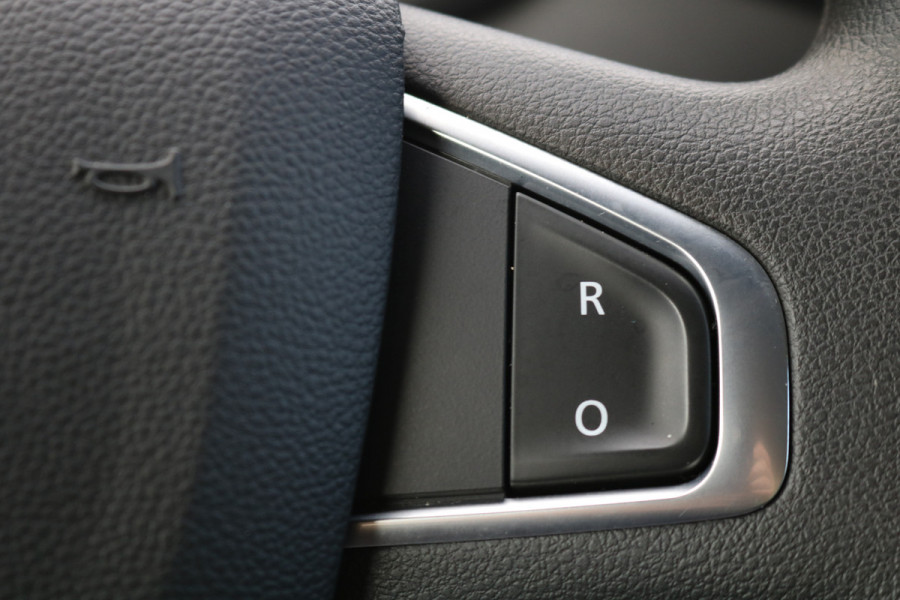 Renault Master 2.3 dCi 165pk Bakwagen met Laadklep