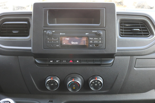 Renault Master 2.3 dCi 165pk Bakwagen met Laadklep