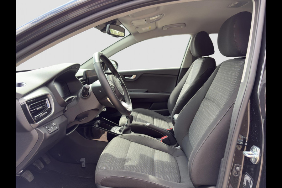 Kia Stonic 1.0 T-GDi MHEV DynamicPlusLine | LED | Navi | Climate Control | Camera | Android Auto/Apple Carplay | Stoel- en Stuurverwarming | Kia Stonic 1.0 T-GDi MHEV DynamicPlusLine | LED | Navi | Climate Control | Camera | Android Auto/Apple Carplay | Stoel- en Stuurverwarming |