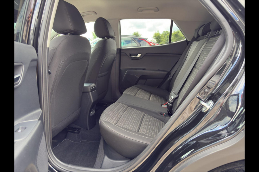 Kia Stonic 1.0 T-GDi MHEV DynamicPlusLine | LED | Navi | Climate Control | Camera | Android Auto/Apple Carplay | Stoel- en Stuurverwarming | Kia Stonic 1.0 T-GDi MHEV DynamicPlusLine | LED | Navi | Climate Control | Camera | Android Auto/Apple Carplay | Stoel- en Stuurverwarming |