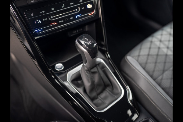 Volkswagen T-Roc 1.5 TSI R-Line Business+ | Keyless | Elk. A-klep | Camera | IQ Light | Side Assist | Prijs Rijklaar!!