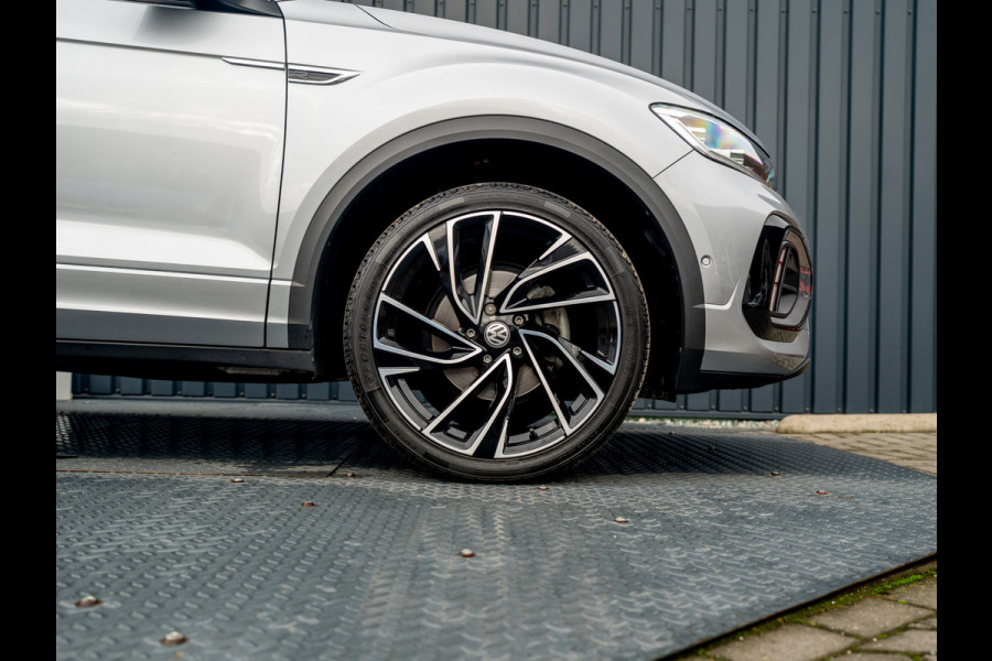 Volkswagen T-Roc 1.5 TSI R-Line Business+ | Keyless | Elk. A-klep | Camera | IQ Light | Side Assist | Prijs Rijklaar!!