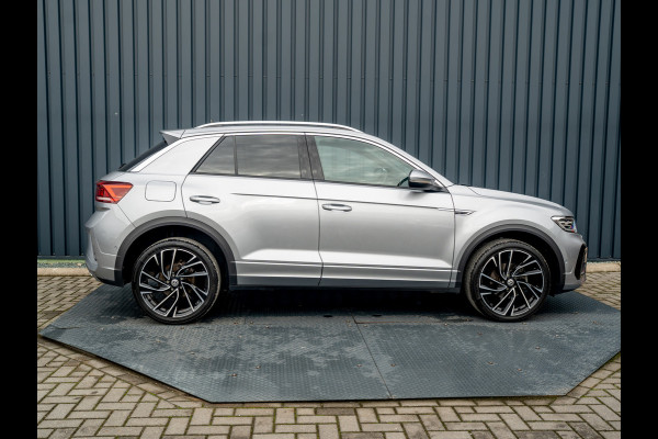 Volkswagen T-Roc 1.5 TSI R-Line Business+ | Keyless | Elk. A-klep | Camera | IQ Light | Side Assist | Prijs Rijklaar!!