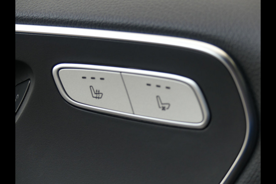 Mercedes-Benz V-Klasse 300d Extra Lang DC AMG Pakket LED/Leer/Trekhaak VOL Mercedes-Benz V-Klasse 300d Extra Lang DC AMG Pakket LED/Leer/Trekhaak VOL