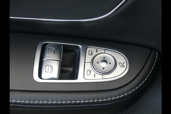 Mercedes-Benz V-Klasse 300d Extra Lang DC AMG Pakket LED/Leer/Trekhaak VOL Mercedes-Benz V-Klasse 300d Extra Lang DC AMG Pakket LED/Leer/Trekhaak VOL
